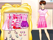 縞模様のピンクのドレス